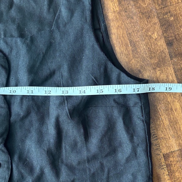 Monteau Black Button-Up Crop Top - Picture 4 of 6